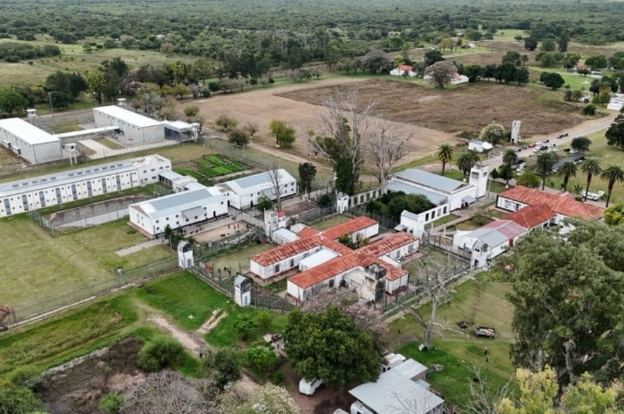 Con la habilitación de dos nuevos pabellones en Santa Felicia, Provincia trasladará internos de siete Unidades Regionales