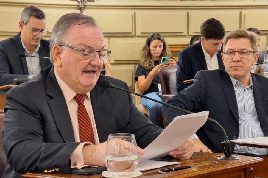 Es Ley la iniciativa del senador Michlig que exime del Impuesto Patente Única a Vehículos de las Cooperativas de Servicios