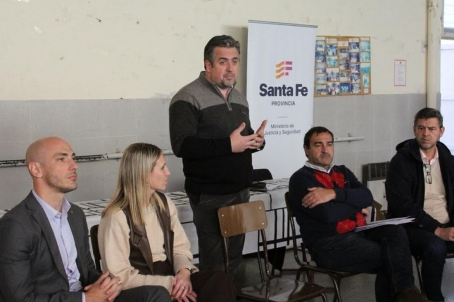 Seguridad: Provincia construirá tres estaciones policiales en la ciudad de Santa Fe, la primera en el Parque Garay