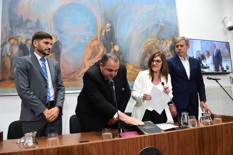 Juan Pablo Poletti es el nuevo intendente de la ciudad de Santa Fe