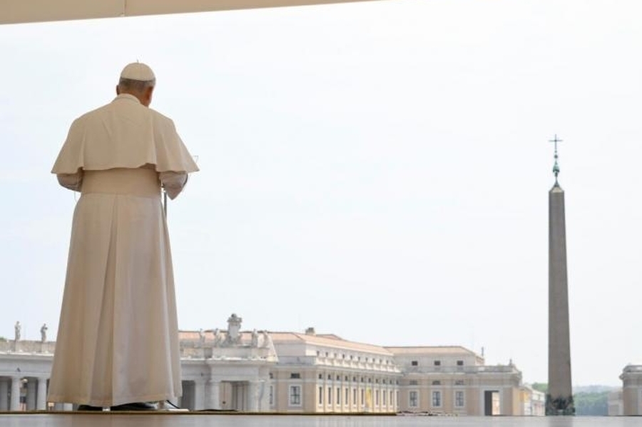 Ángelus: el Papa animó a seguir rezando por la paz en todo el mundo
