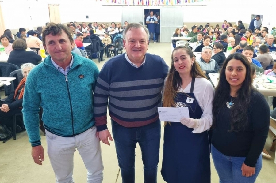 El Senador Michlig participó de fiestas institucionales que “reúne a la familia y afianza las tradiciones”