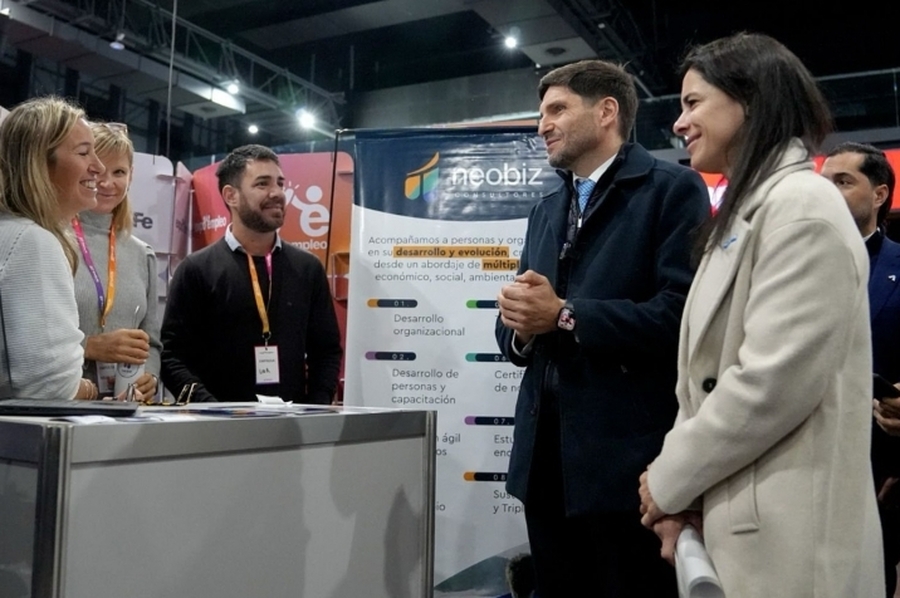 Pullaro sobre Expo Empleo: “Muestra que Rosario se está poniendo de pie y con el resto de la provincia es el motor productivo de Argentina”