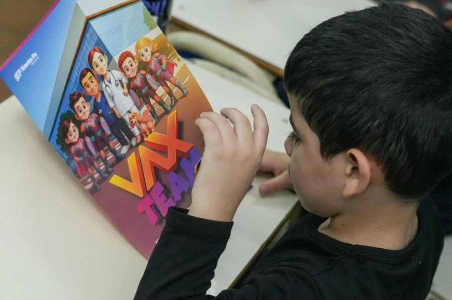 Vax Team: el programa santafesino que fomenta la vacunación pasó por la Escuela Gregoria Pérez de Denis de Santa Fe