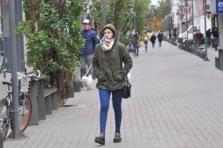 Con vientos del sur, se acentúa el descenso de temperatura