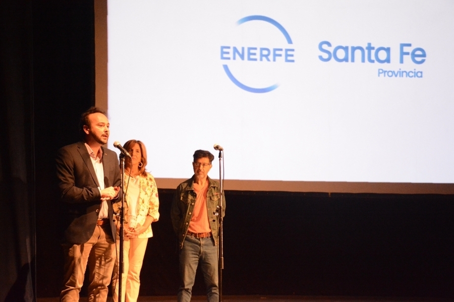 Gasoducto Gran Santa Fe: Se presentó un documental sobre el cruce por la laguna Setúbal