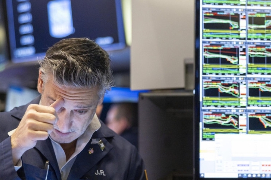 Lunes negro en los mercados: las bolsas asiáticas y europeas en caída libre ante el temor creciente a una guerra comercial