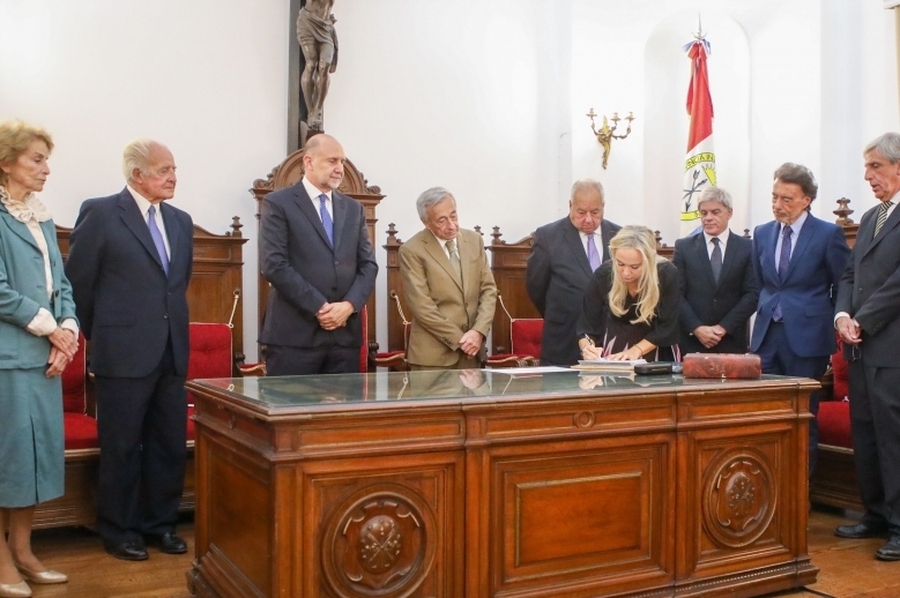 Perotti participó del acto de juramento de las nuevas autoridades del Sistema Penal Santafesino