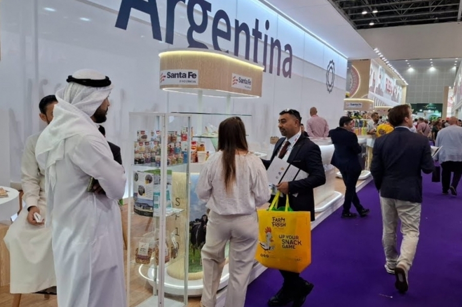 Con respaldo de Provincia, pymes santafesinas se mostraron en Gulfood, la feria de alimentación más grande del mundo