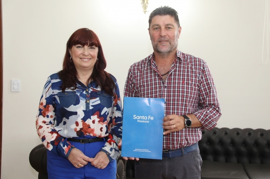 La provincia firmó un convenio con la localidad de Gobernador Crespo por un monto superior a 24 millones de pesos