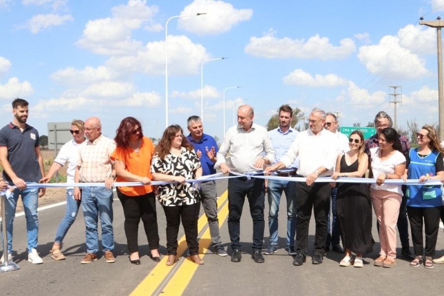 Perotti inauguró las obras de pavimentación de la Ruta Provincial Nº 63