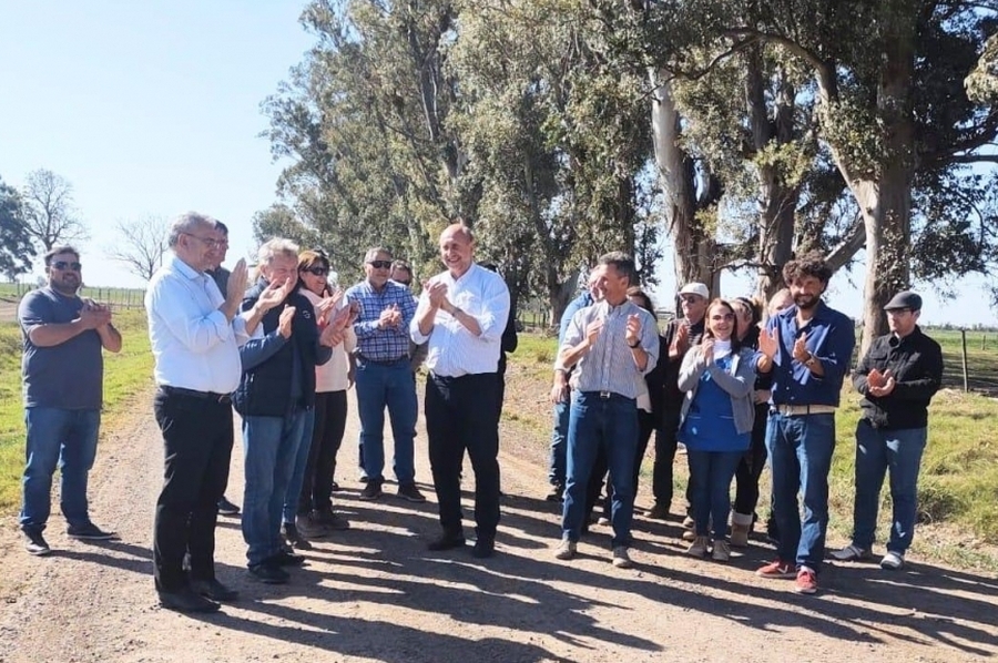 Calvo participó de la inauguración de obras del programa Caminos de la Ruralidad en Tacural