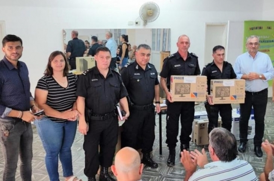 Calvo en un encuentro con instituciones intermedias del departamento Castellanos