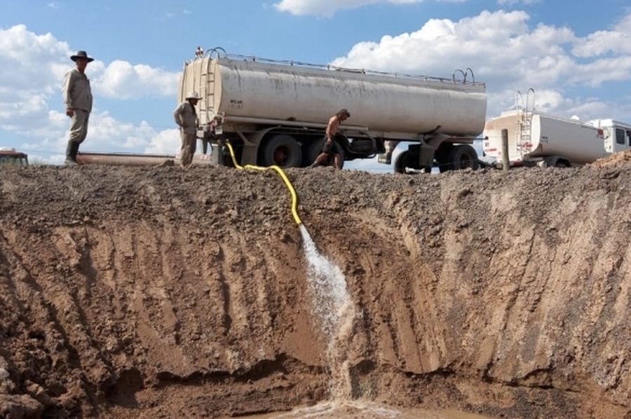 La provincia transfirió más de $900 millones para asistir a productores afectados por la sequía