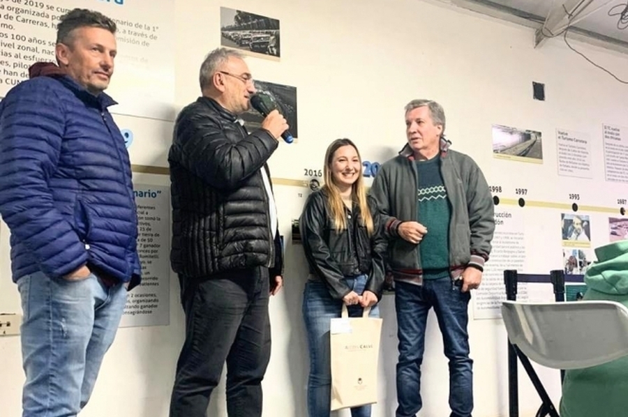Calvo participó en la celebración por los 50 años de carrera profesional de Víctor Hugo Fux