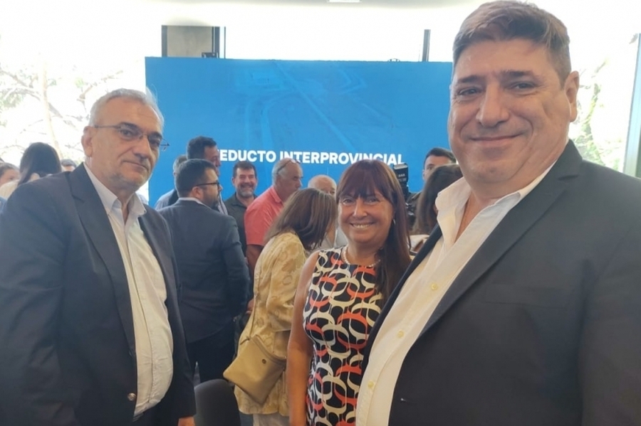Calvo participó de la apertura de ofertas para la licitación del acueducto biprovincial Santa Fe - Córdoba