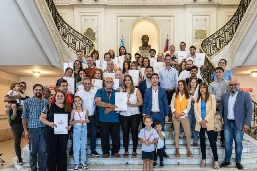 Protege tu Casa: Provincia entregó 700 escrituras en el primer año de gestión
