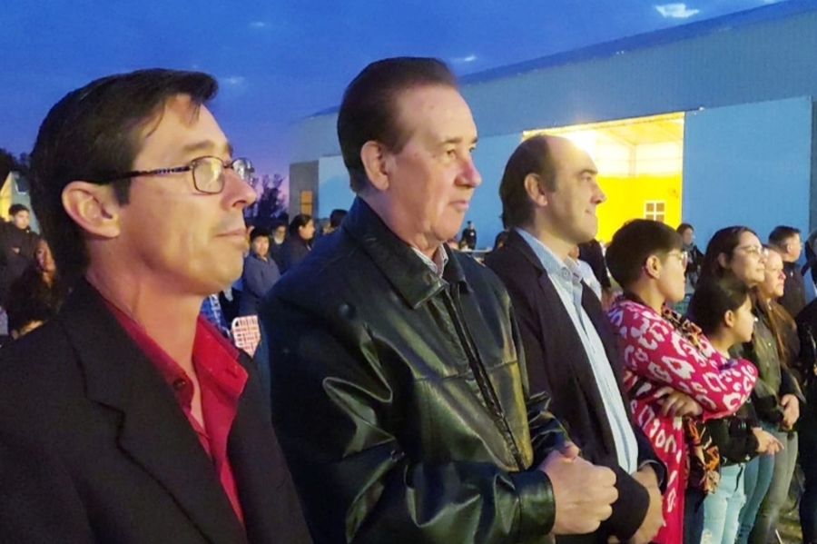 El senador Marcón cumplió un activa agenda regional en tres localidades del departamento Obligado