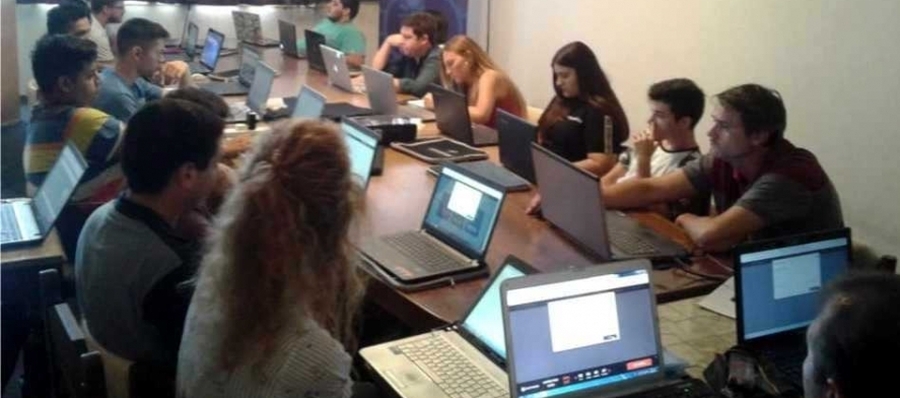 Jóvenes Digitales en Positivo para las comunidades de Pilar y Nuevo Torino