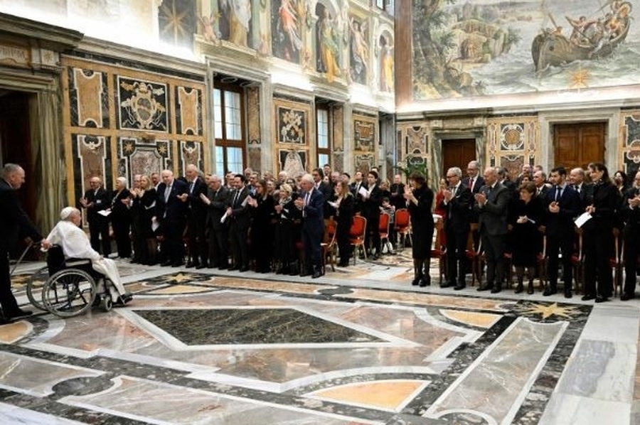 El Papa valora el apoyo de una fundación a la Guardia Suiza Pontificia