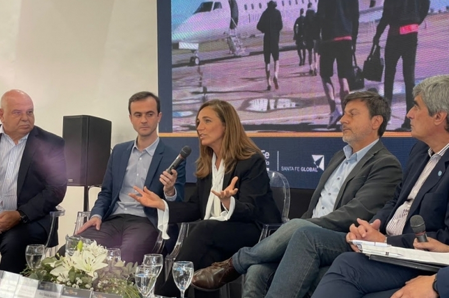 El Aeropuerto Sauce Viejo participó por primera vez en misiones comerciales internacionales