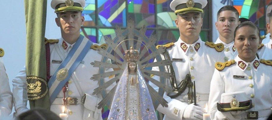 Tras casi 40 años de permanecer en tierras inglesas llegó la imagen de la Virgen de Luján