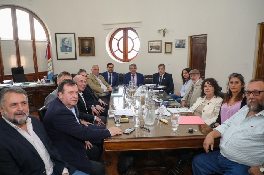 Paritarias: Provincia ofreció 12 % de recomposición salarial para los últimos tres meses del año