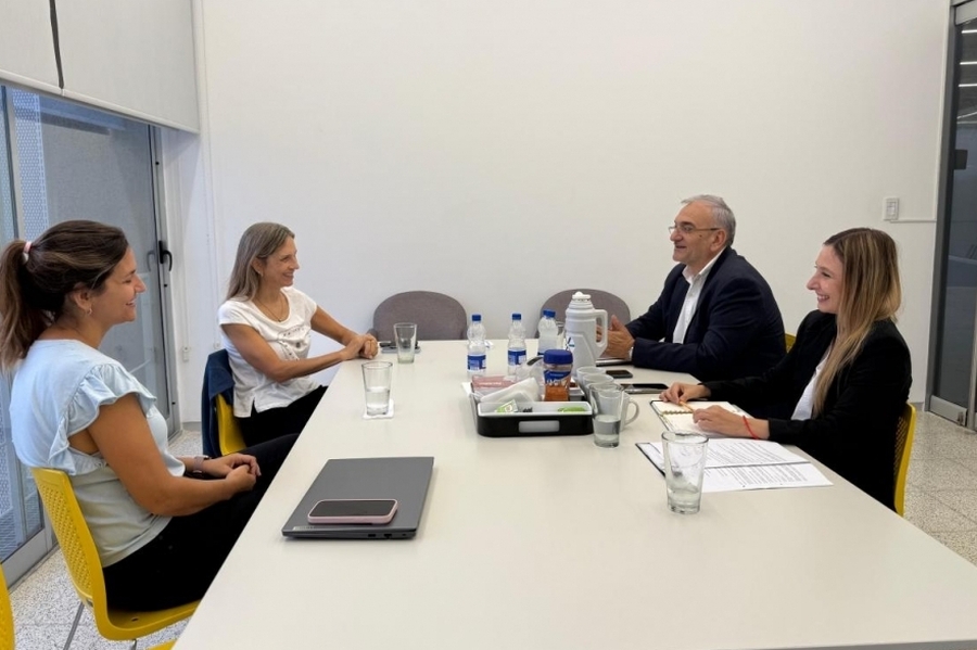 Calvo visitó la UNRaf para repasar los alcances de la reforma constitucional en materia educativa