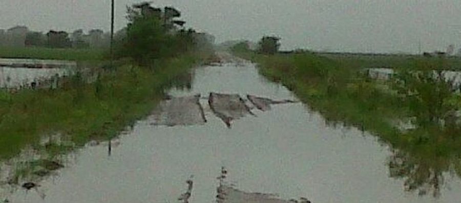 Desbordó el Saladillo Amargo y cortó la rura 55 S
