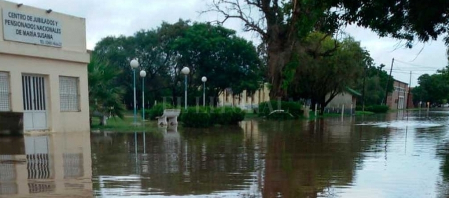 María Susana quedó bajo agua, cedió la defensa