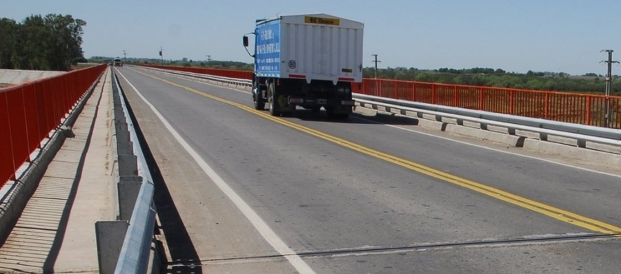 Fue habilitado el tránsito pesado en el puente de ruta 4 sobre el río Salado