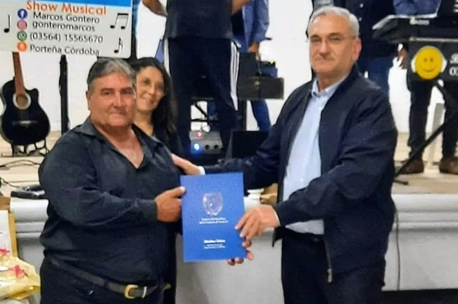 Calvo compartió junto a los vecinos de la región la Fiesta Provincial Gastronómica de la Bondiola a la Parrilla en Coronel Fraga