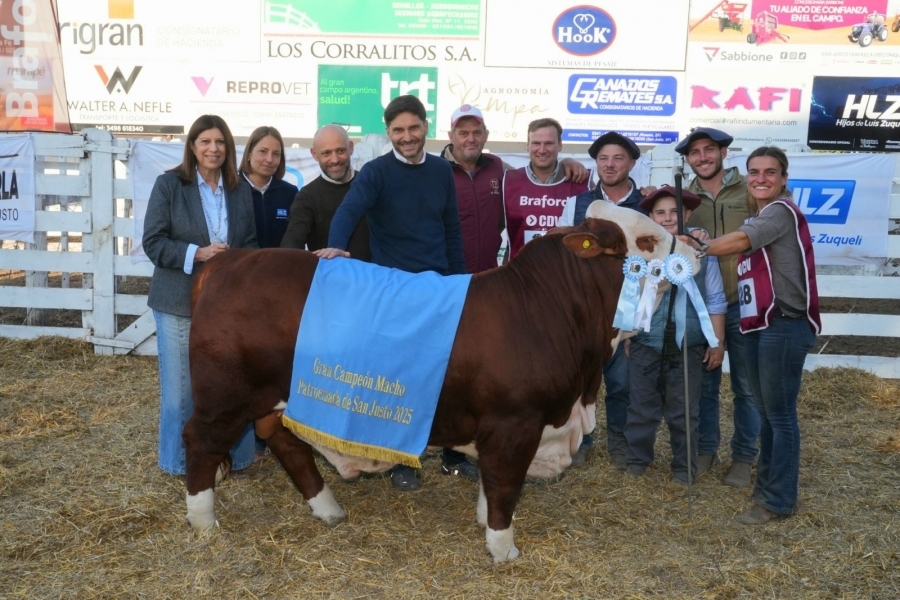 Aires del Interior y LT9 desde San Justo viviendo la Expo Rural