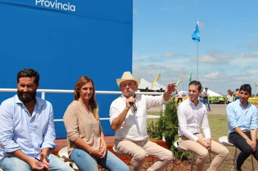 Se lanzó en Expoagro el Programa Dirigencial Jóvenes Rurales Santafesinos