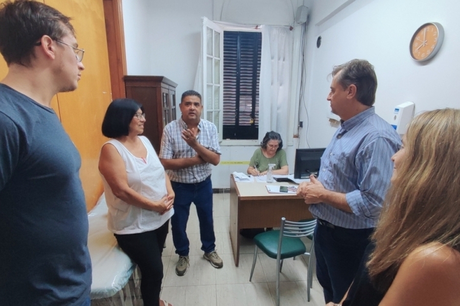 Capitani recorrió las instalaciones del centro de jubilados y pensionados de empleados municipales de Rosario