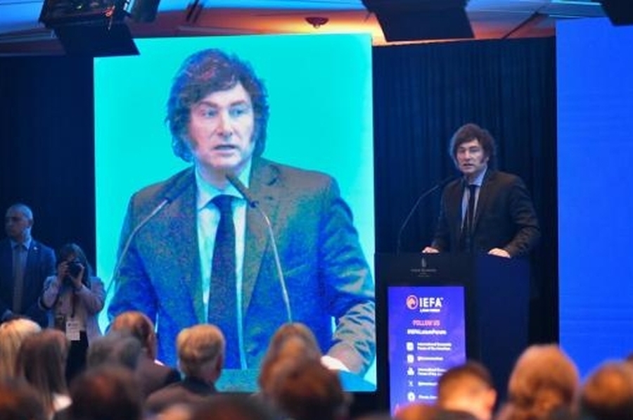 El gobierno nacional dará de baja 70.000 contratos de empleados públicos