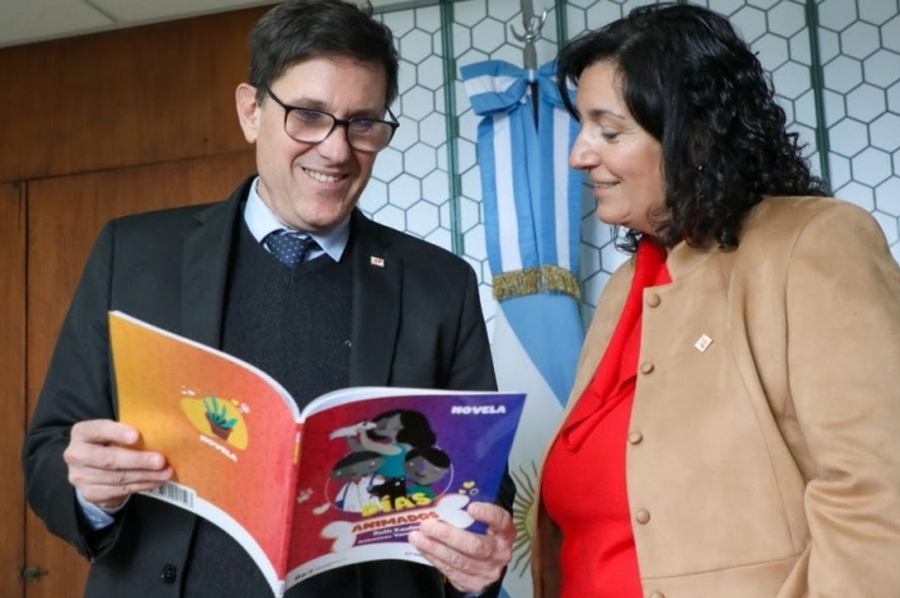La Provincia puso en marcha el Plan de Alfabetización Santafesino “Raíz”