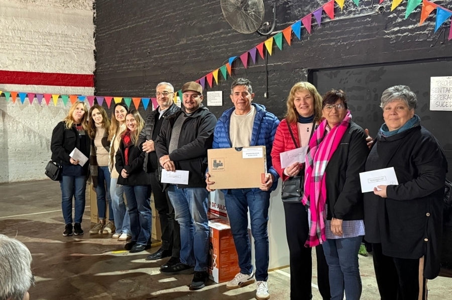 Comprometidos con el sistema educativo, Calvo y Chivallero se reunieron con directivos de escuelas de Rafaela