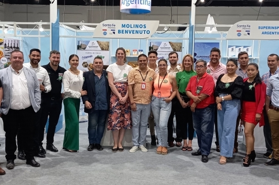 Más de 30 empresas santafesinas exponen sus producciones en la Expocruz de Bolivia