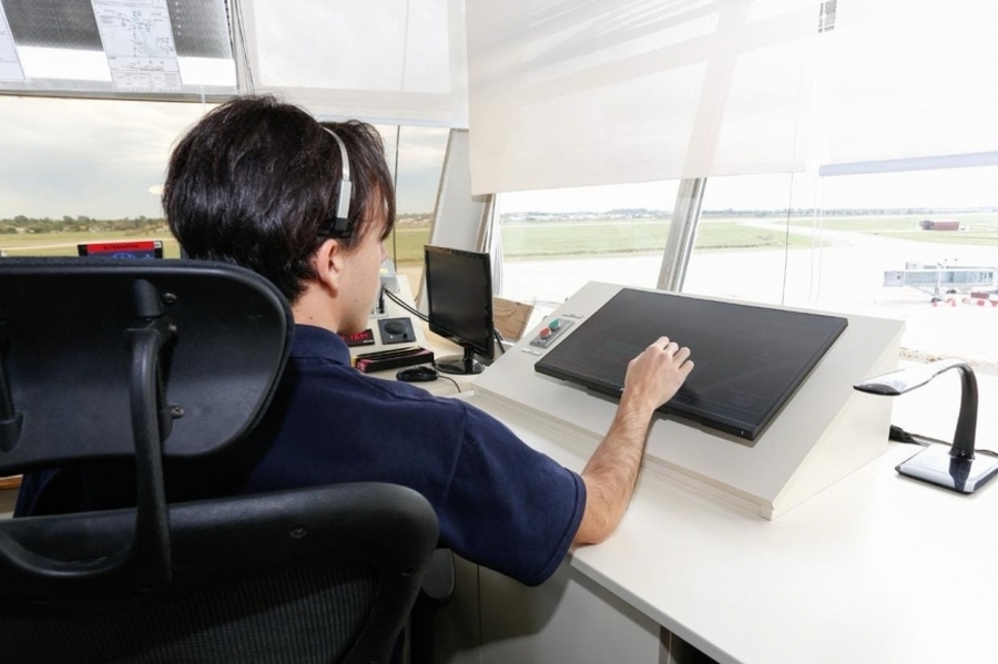 Con más tecnología, el aeropuerto de Rosario consolida la seguridad de su torre de control