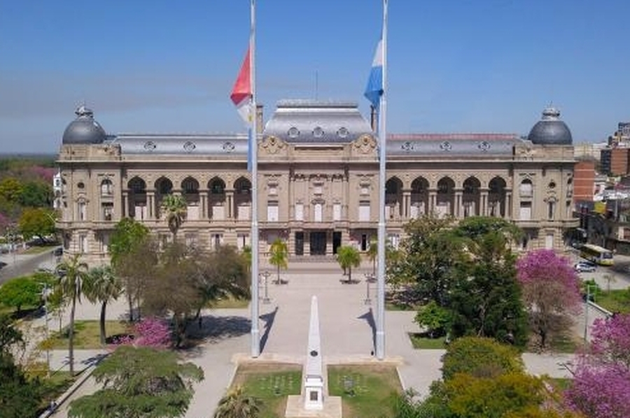 Expectativa por el retorno de las negociaciones paritarias con estatales y docentes