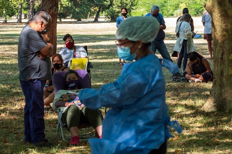 Se registraron 128.402 nuevos contagios de coronavirus en la Argentina