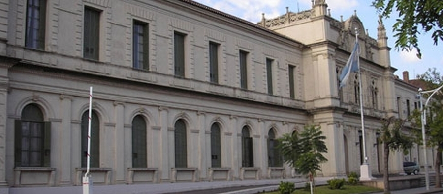 Hoy cumple 100 años la Universidad Nacional del Litoral