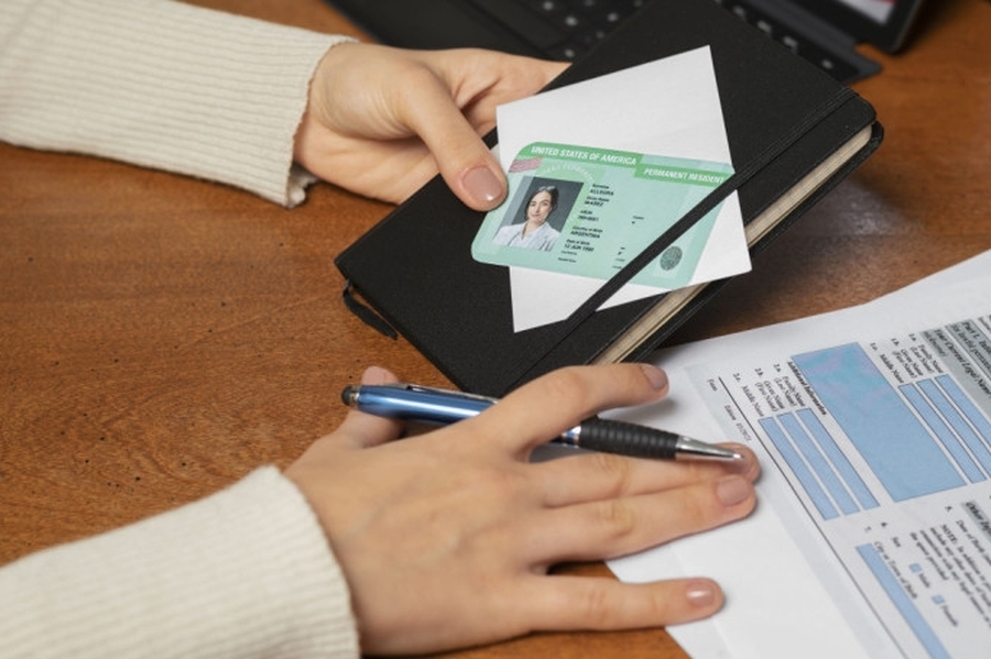 Cambios en la Green Card: nuevos requisitos para acceder la visa que permite trabajar y vivir en Estados Unidos