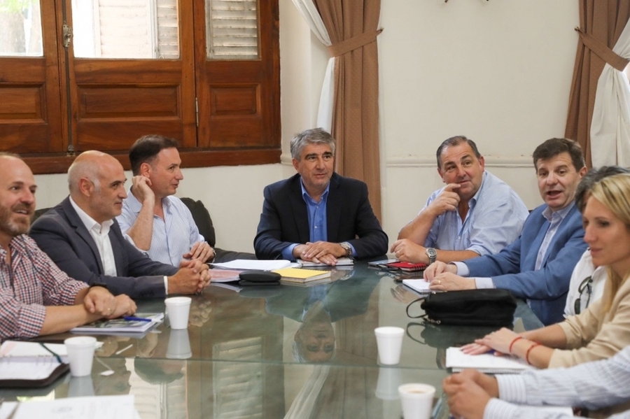 Provincia coordina acciones con municipios y comunas ante la crisis hídrica