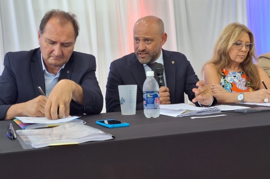 Hidrovía: La Región Centro solicitó su incorporación al proceso de la nueva licitación