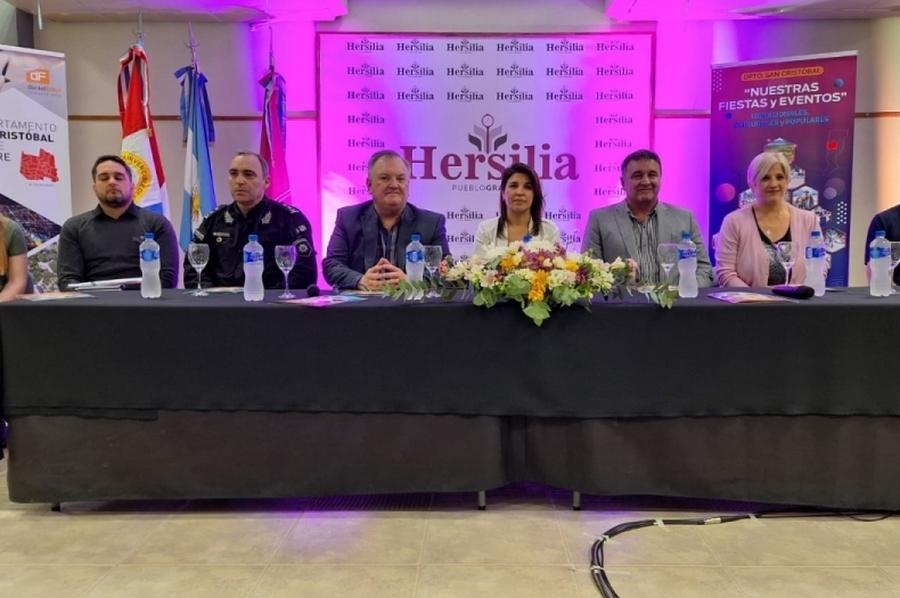 Michlig participó de la presentación de la Fiesta de la Confraternidad Departamental, a realizarse el próximo 26 y 27 de octubre en Hersilia