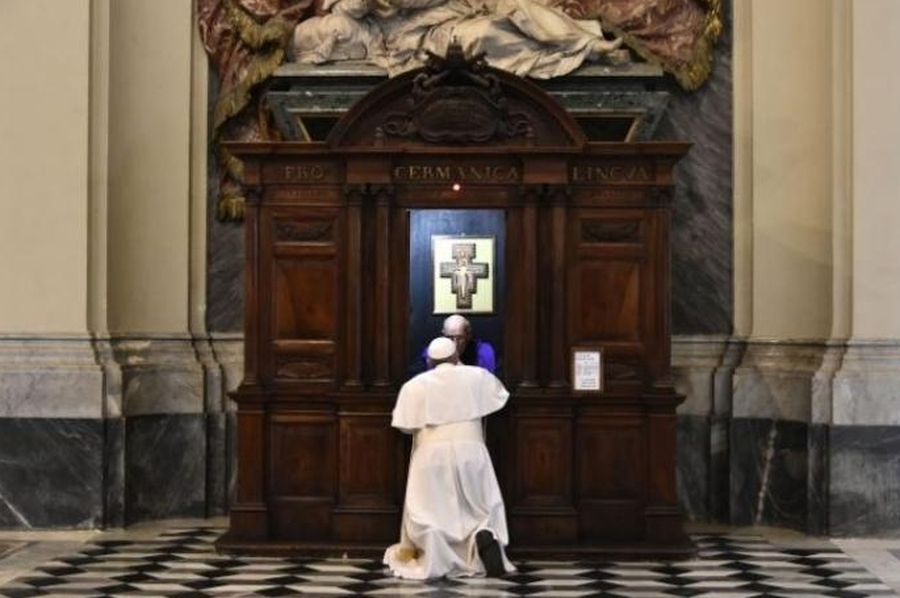 Francisco: 'Cada confesión es un momento único e irrepetible de gracia'