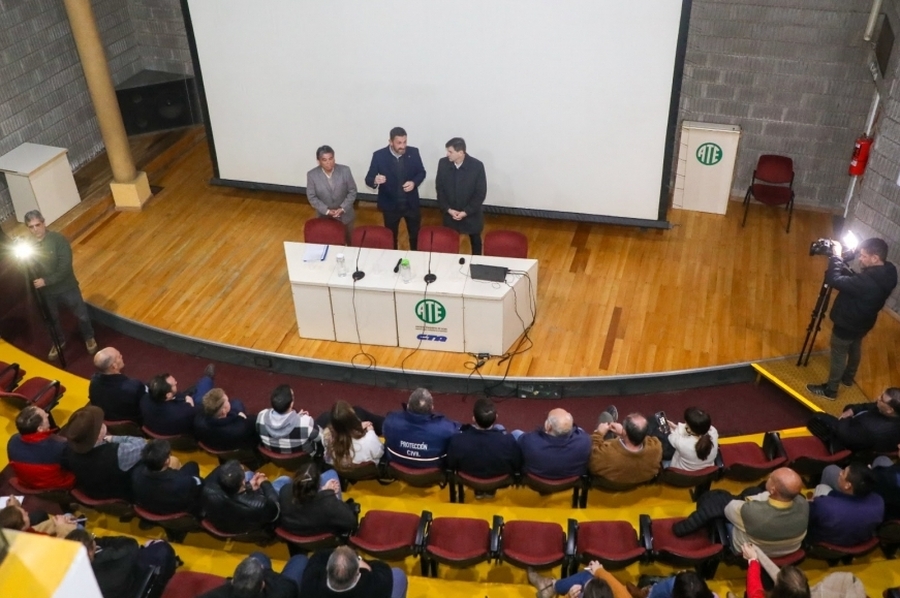 Coordinan acciones para la prevención de incendios forestales en toda la provincia