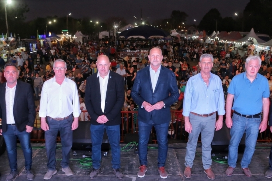 Perotti participó de la 26° edición de la Fiesta Provincial del Transporte Automotor de Cargas